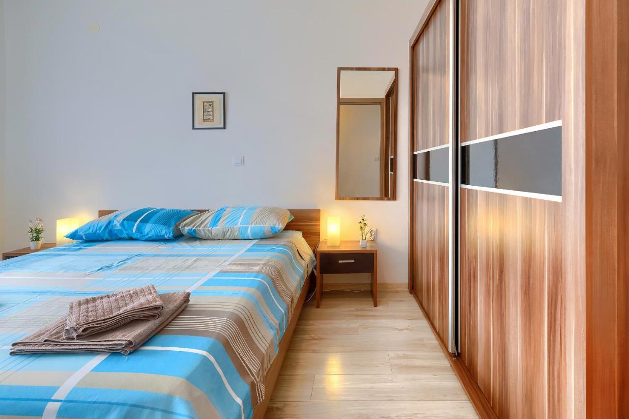 Stylish Flats With Two Bedrooms In 普莱曼图拉 外观 照片